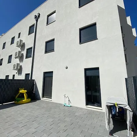 Luxus Betty Apartment Trogir